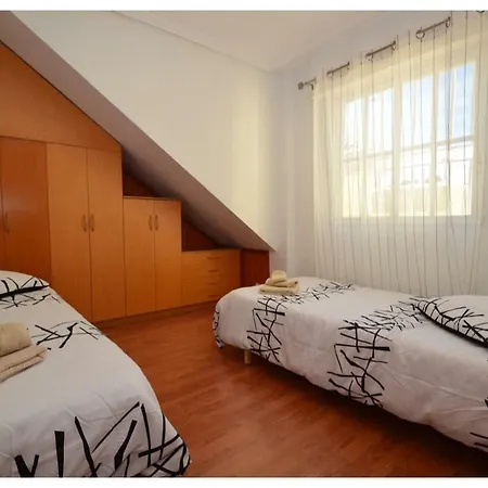 29 The Perfect * Torrevieja