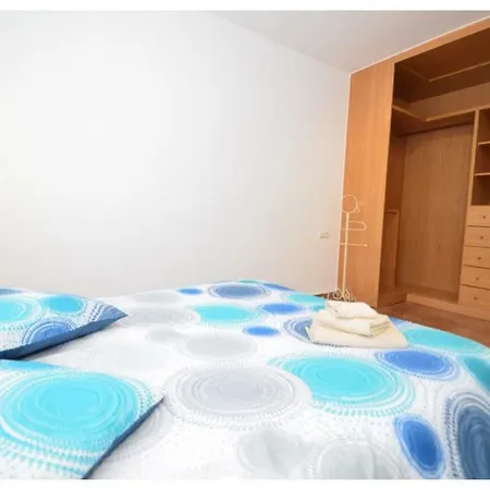 29 The Perfect * Torrevieja